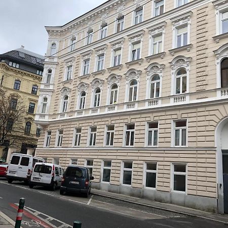 Bonbon Apartment Vienna Exterior photo